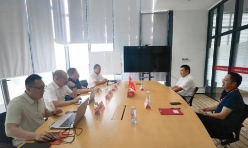 范顺科理事长铝展期间与格朗吉斯铝业(上海)工作交流